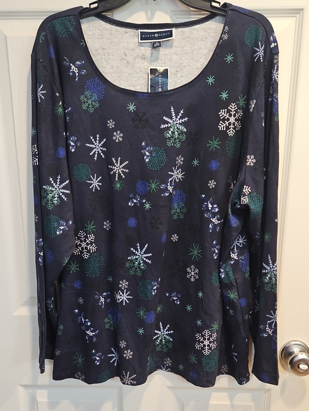 Snowflake Longsleeve Womens Top